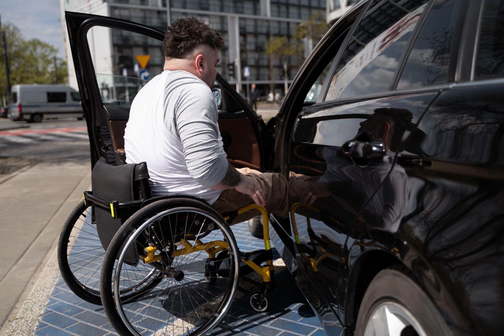 Why Private Accessible Transport Is Better Than Car Rentals in Jamaica