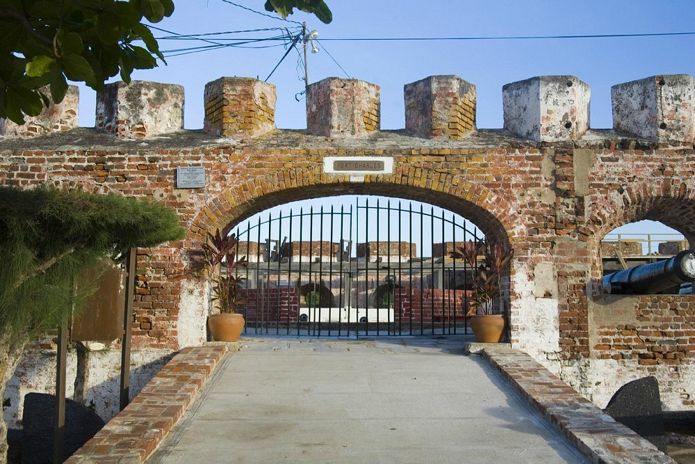 Royal Port Jamaica: Exploring Port Royal & the Legacy of Jamaica Pirates